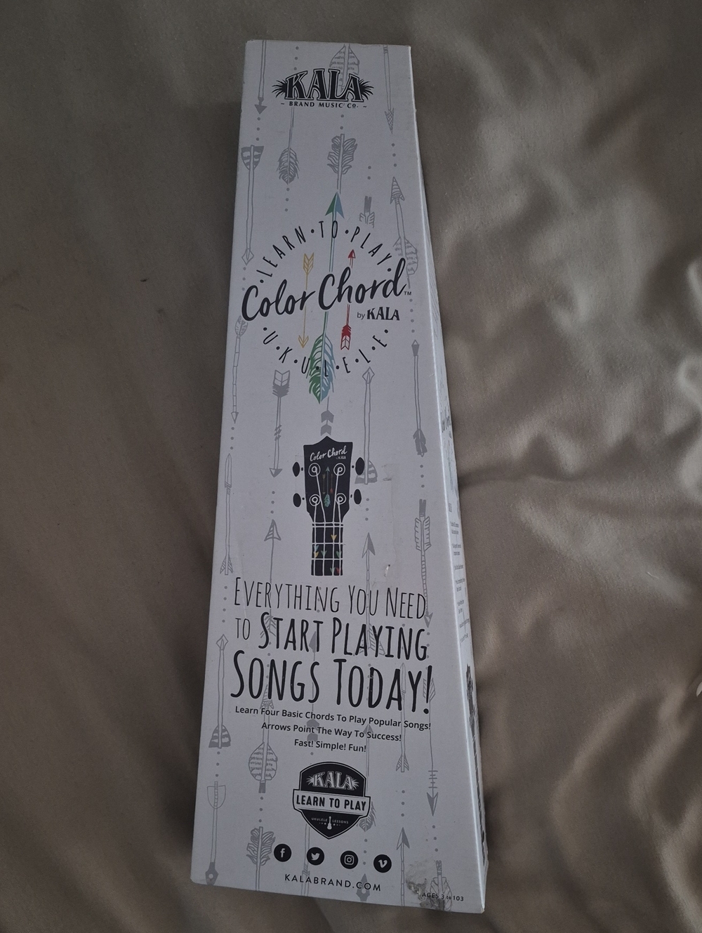 Kala Color Chord Ukulele Starter Kit